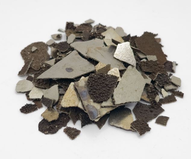 Mangan Mn99,7 Flakes 8 kg reine Manganstücke
