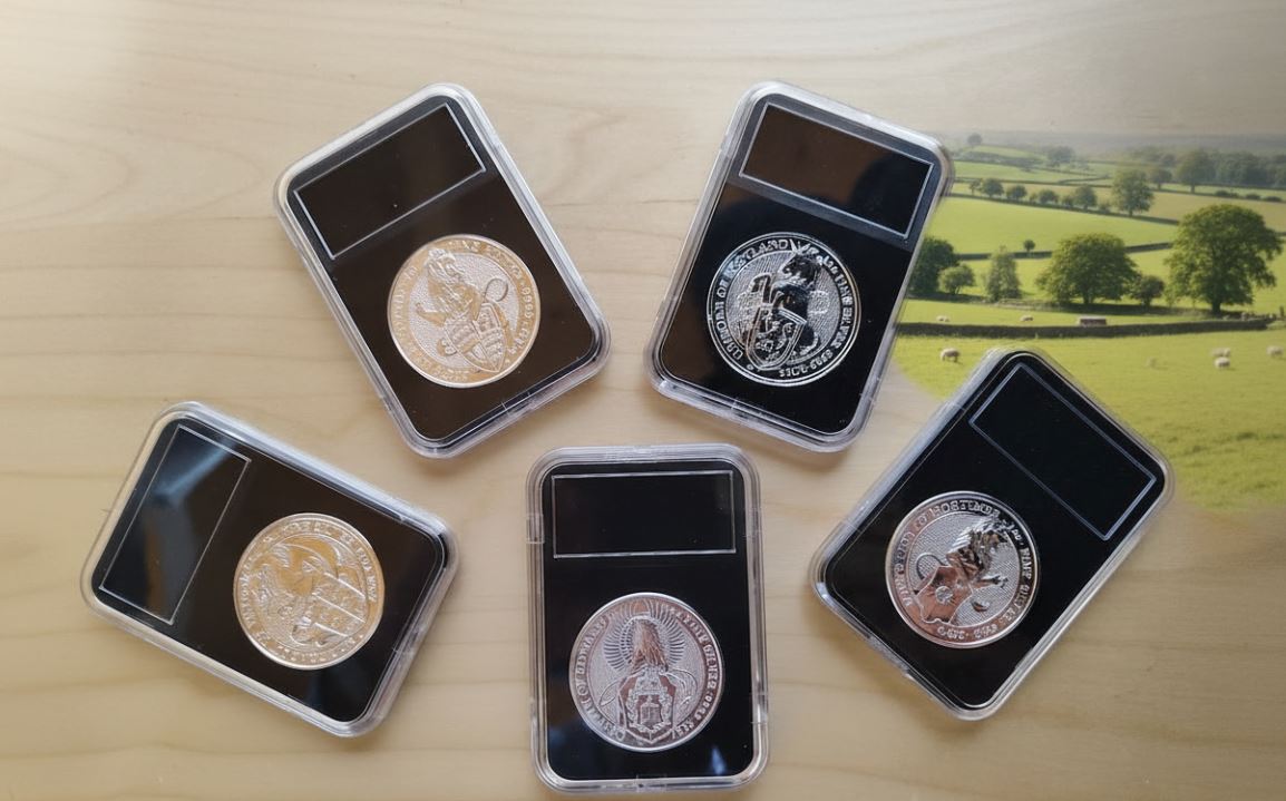 Großbritannien - 5x 2 Unzen Queens Beast